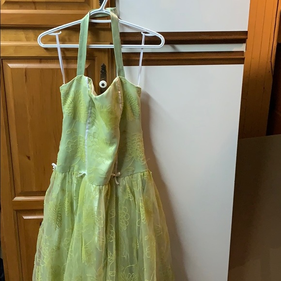 Dresses & Skirts - Gorgeous green dress wear or repurpose